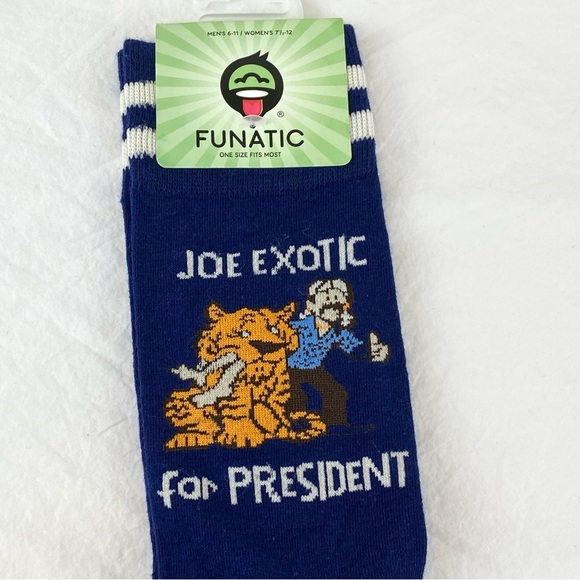 Funatic Joe Exotic For President Tiger King Funny Socks NWT New Unisex Crew - Picture 2 of 3
